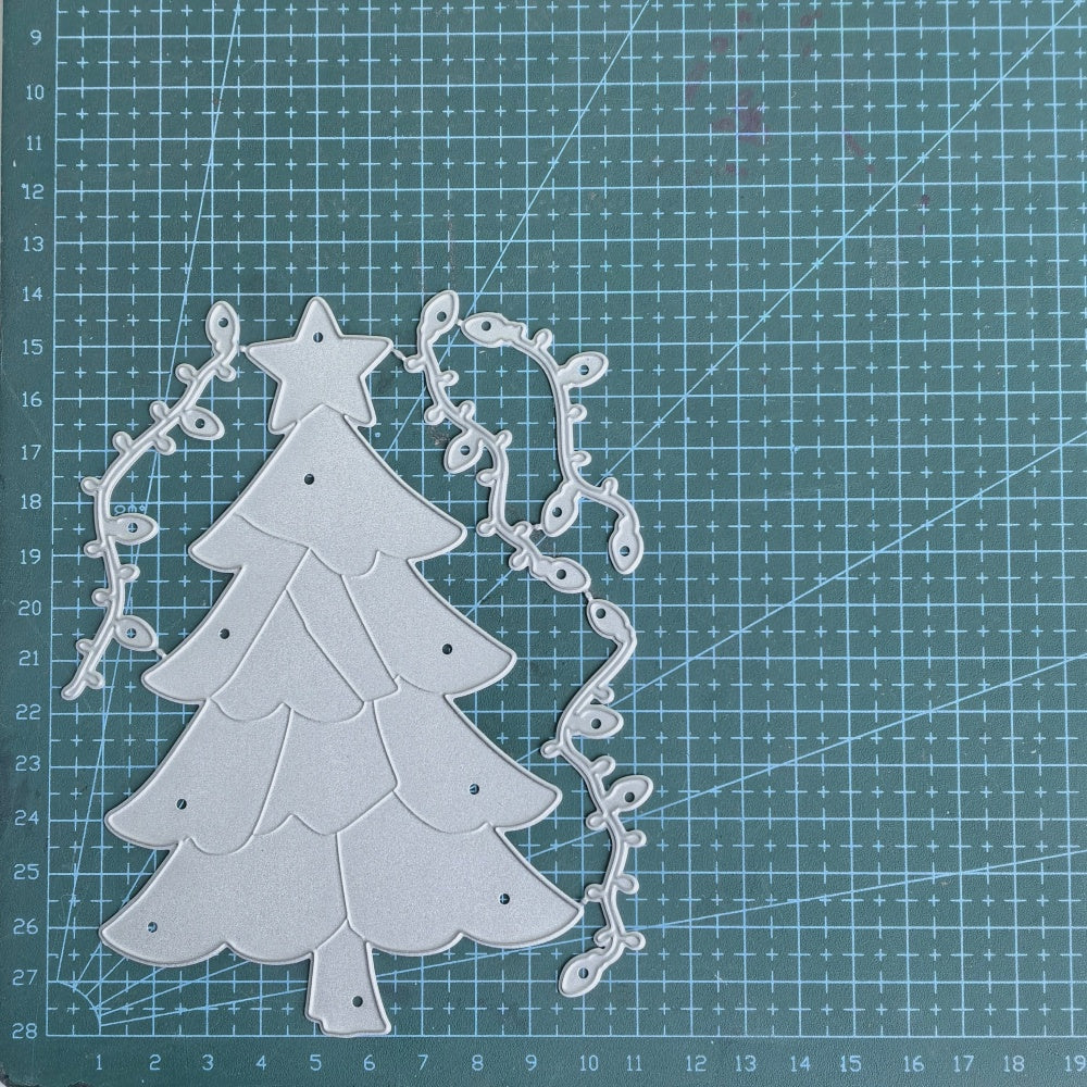 Christmas tree card decorated with lights made with Inlovearts dies