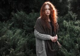 Dans l'univers de la mode haut de gamme, Repeat Cashmere s'est imposée comme une marque qui allie luxe, confort et design intemporel. Réputée pour ses vêtements en cachemire de haute qualité, la marque s'attache à créer des pièces à la fois élégantes et pratiques au quotidien.