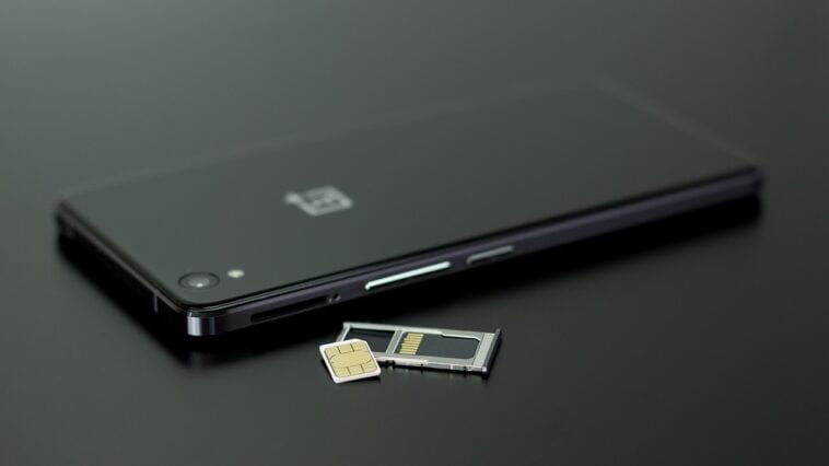 À une époque où rester connecté n'est plus un luxe, mais une nécessité, voyager à l'étranger peut parfois ressembler à un cauchemar logistique. Qu'il s'agisse de découvrir de nouvelles villes ou de rester en contact avec sa famille, ses amis ou ses collègues, les difficultés liées à la connectivité peuvent ajouter du stress à ce qui devrait être une expérience agréable. C'est là qu'intervient My European SIM de Bouygues Telecom : un compagnon indispensable pour tous ceux qui voyagent en Europe et au-delà.